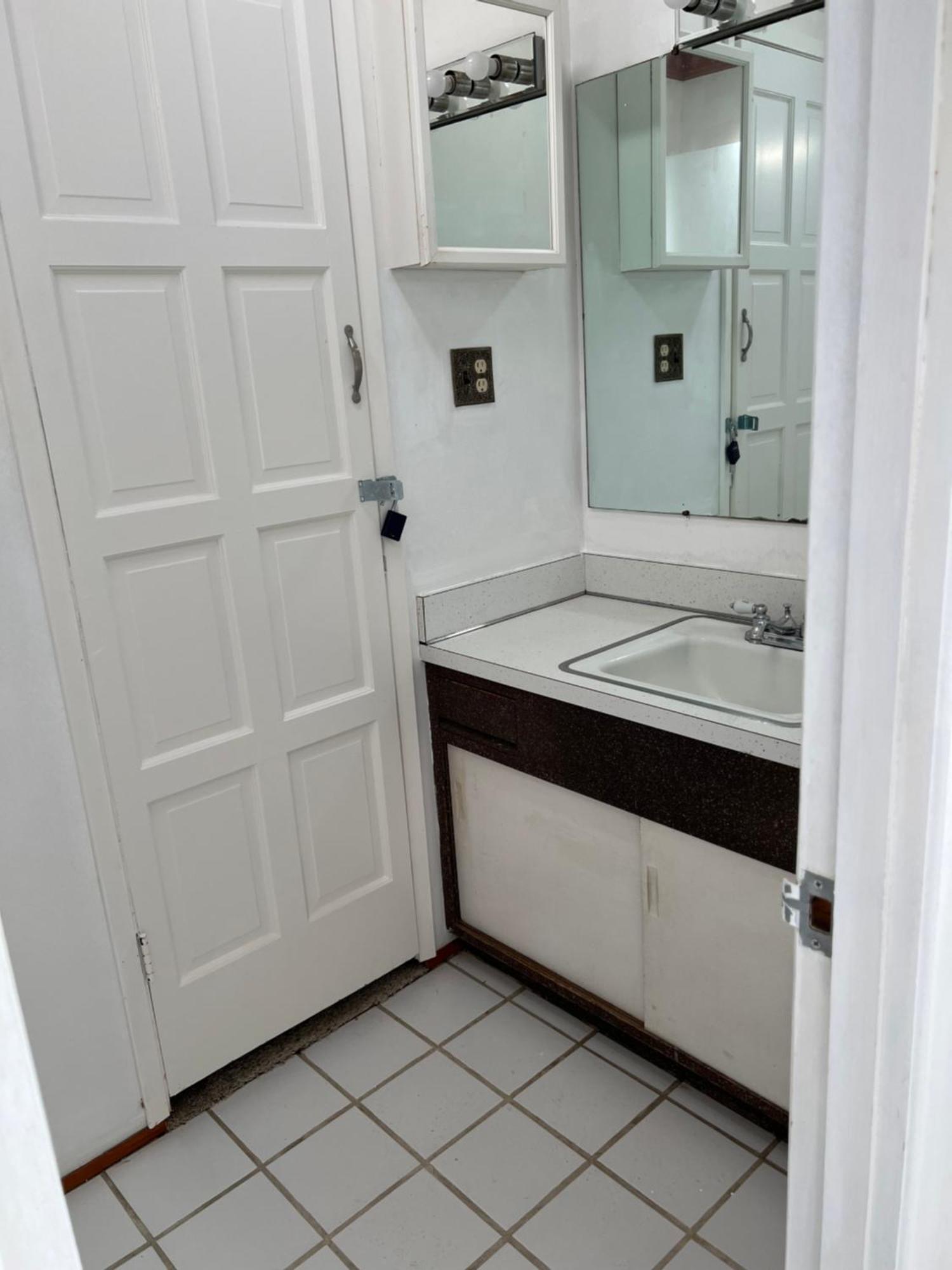Private Rooms 2-1 Сънивейл Екстериор снимка
